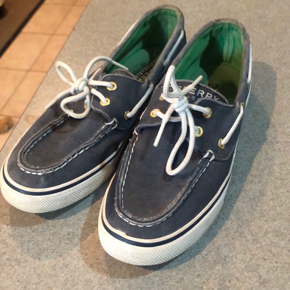 Sorry sliders — Navy!